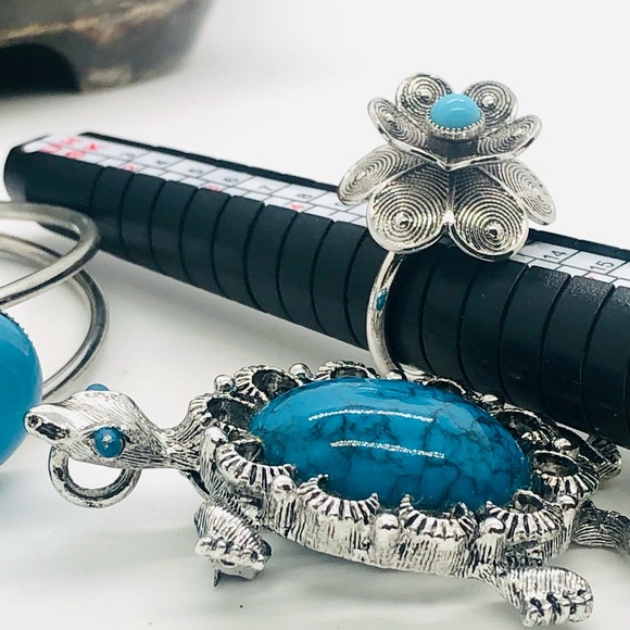 Vintage Faux Turquoise Jewelry lot - Picture 2 of 14